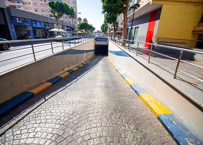 New Apartamento Centro De Torremolinos Con Parking